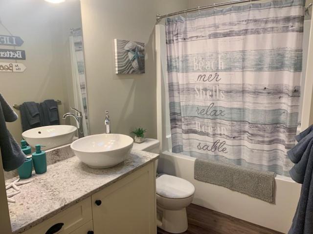 Sandy Feet Retreat Port Renfrew- Oceanfront 2Br Modern Cottage Dış mekan fotoğraf